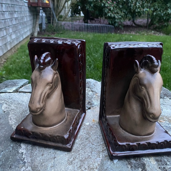 Ceramic horse bookends - Picture 1 of 9